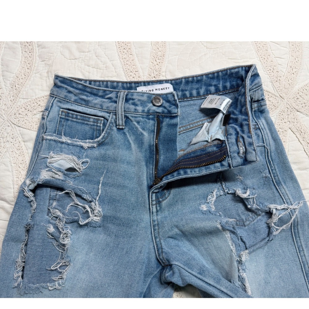 Flying Monkey Distressed Shredded Grunge Jeans Crop Blue High Rise Jr Womens 24 - Picture 4 of 6